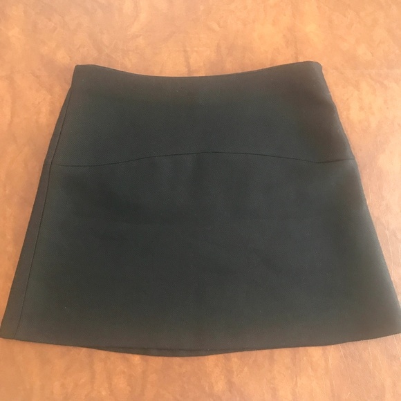 Zara Dresses & Skirts - ZARA WOMAN Black Textured Ponte Knit Seamed Skirt